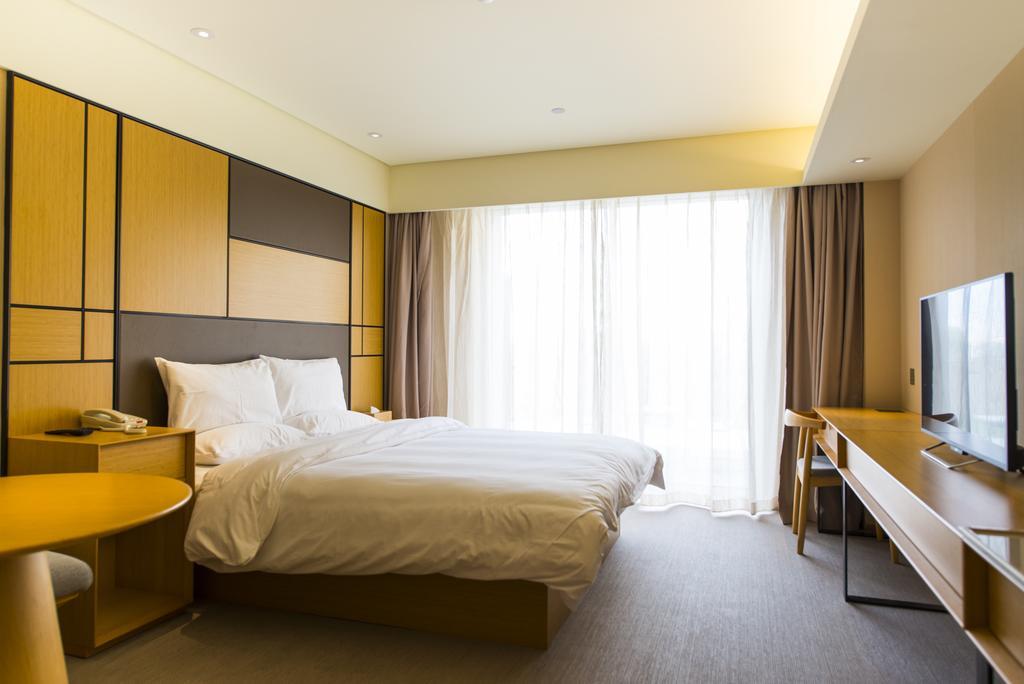 Ji Hotel Shanghai Hongqiao Wuzhong Road Екстер'єр фото