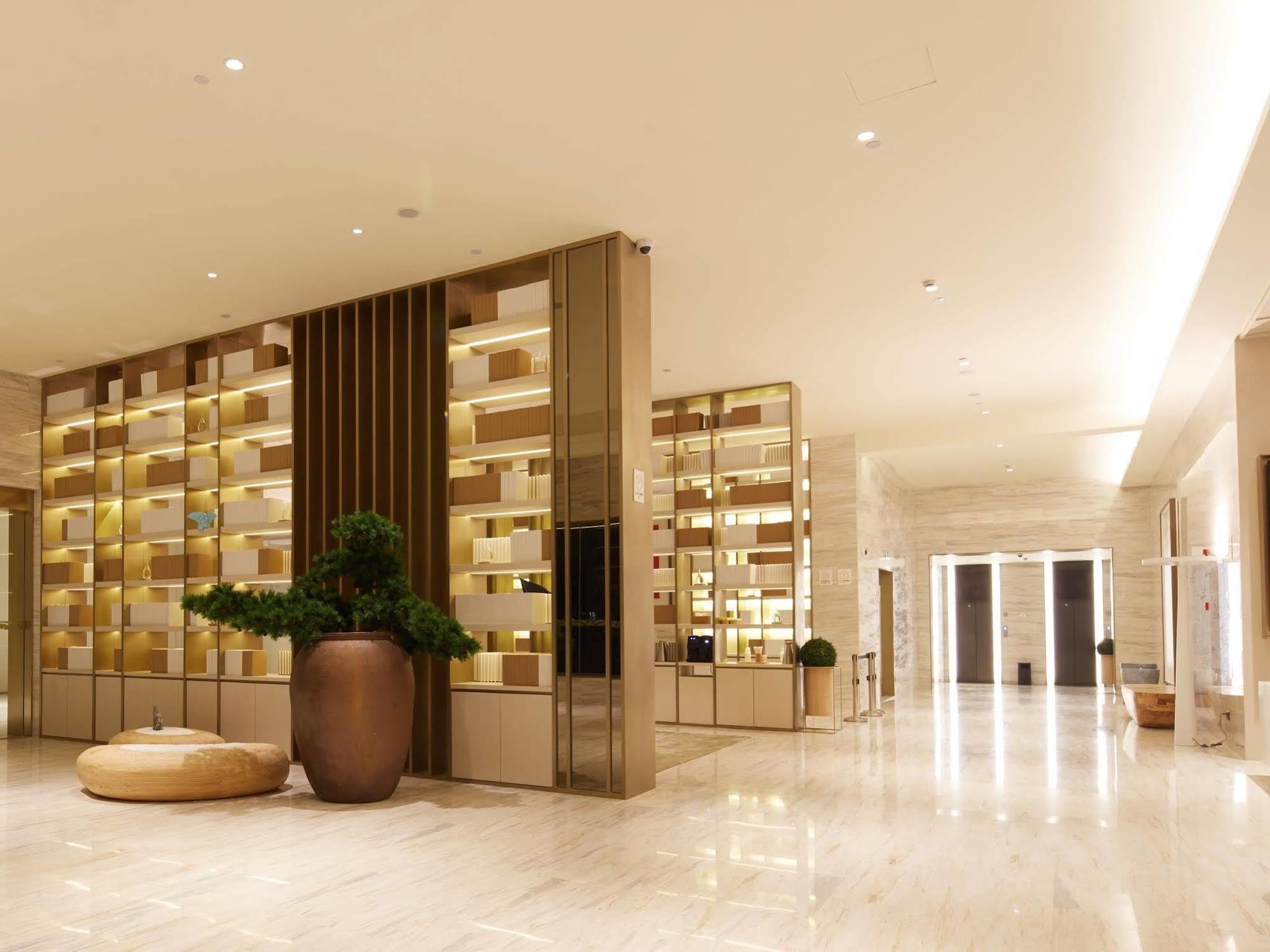 Ji Hotel Shanghai Hongqiao Wuzhong Road Екстер'єр фото